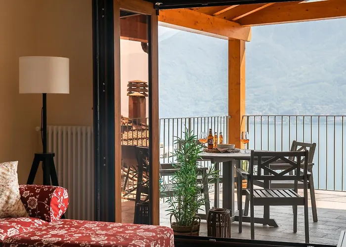 Casa Di Luna - By Lovecomo Pianello Del Lario